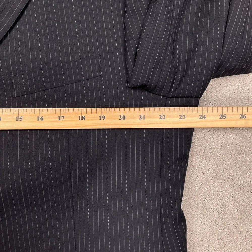 Jones New York Suit Mens 44R 40W Black Pinstripe 3-Button Formal Classic Wool